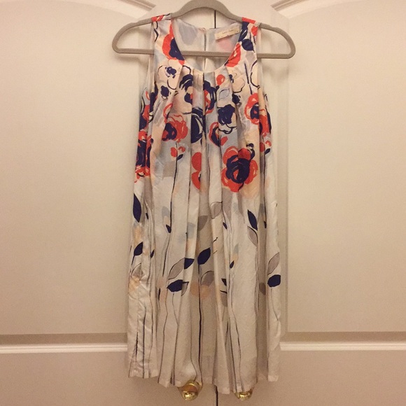 Fun trapeze dress.  Almost new! - Picture 1 of 4